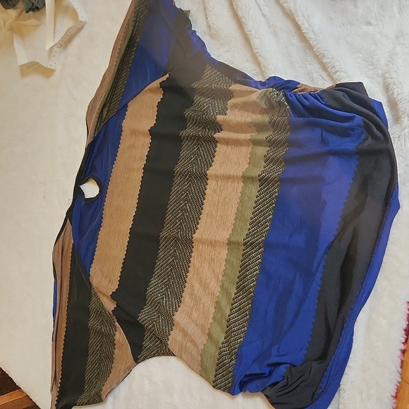 Lavish shirt - Picture 4 of 6